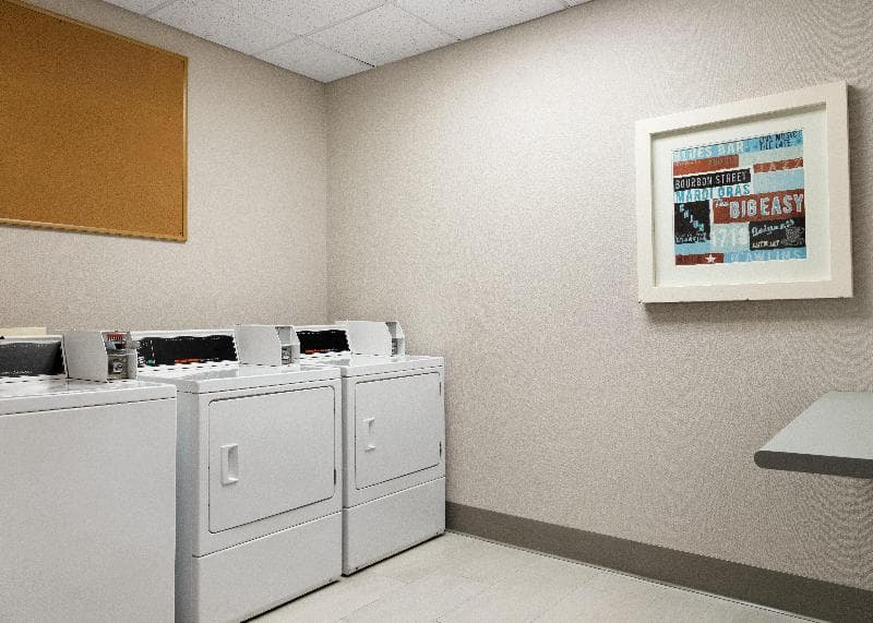 Holiday Inn Express And Suites New Orleans Airport 2
