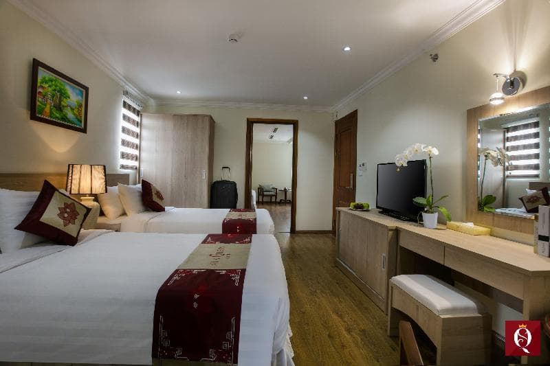 Silk Queen Grand 5
