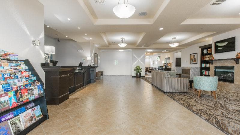 Holiday Inn Express And Suites Oklahoma City Nw Qu 3
