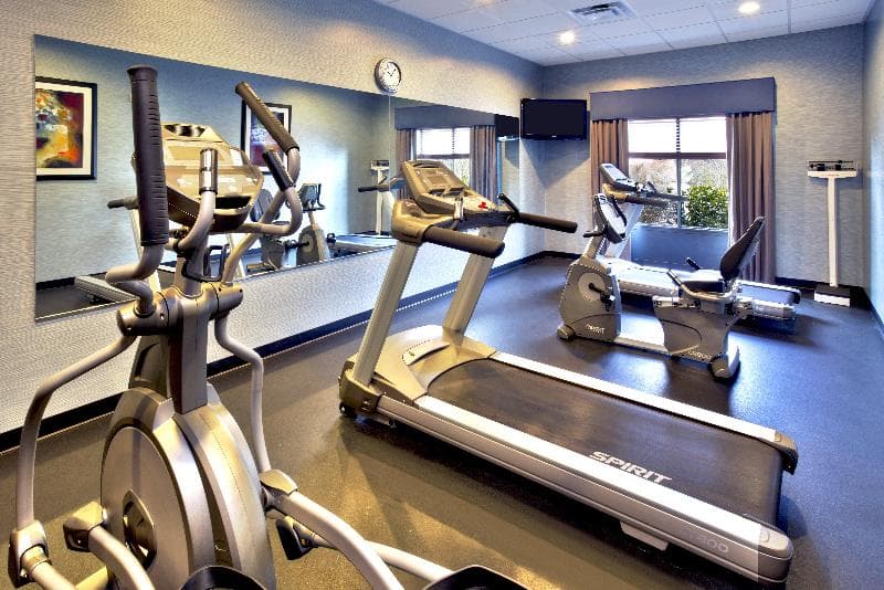Holiday Inn Express And Suites Knoxville West Oak 2