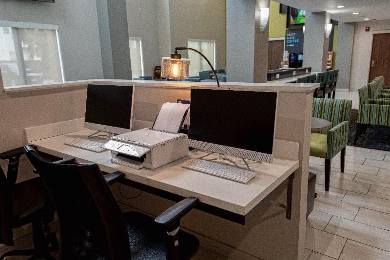 Holiday Inn Express And Suites Port Aransas Beach 4