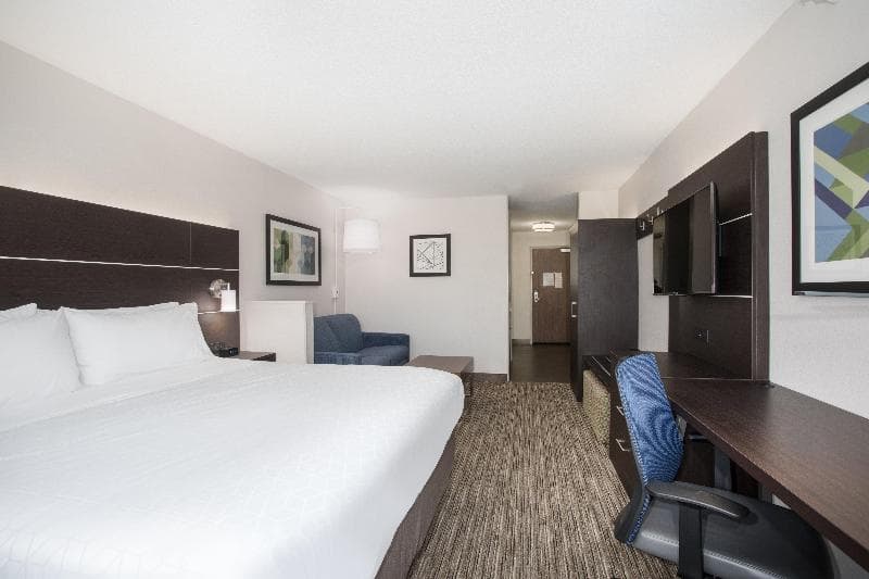 Holiday Inn Express And Suites Longmont 4