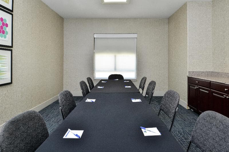 Holiday Inn Express And Suites San Antonio Nw Medi 1
