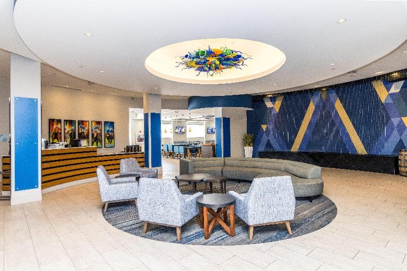 Holiday Inn Express And Suites Louisville Downtown 4