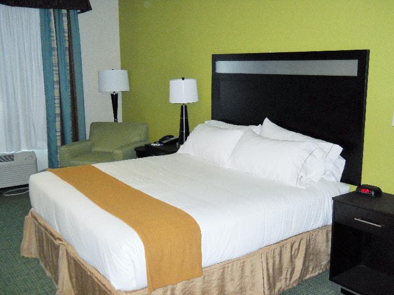 Holiday Inn Express And Suites Temple Medical Cent 4