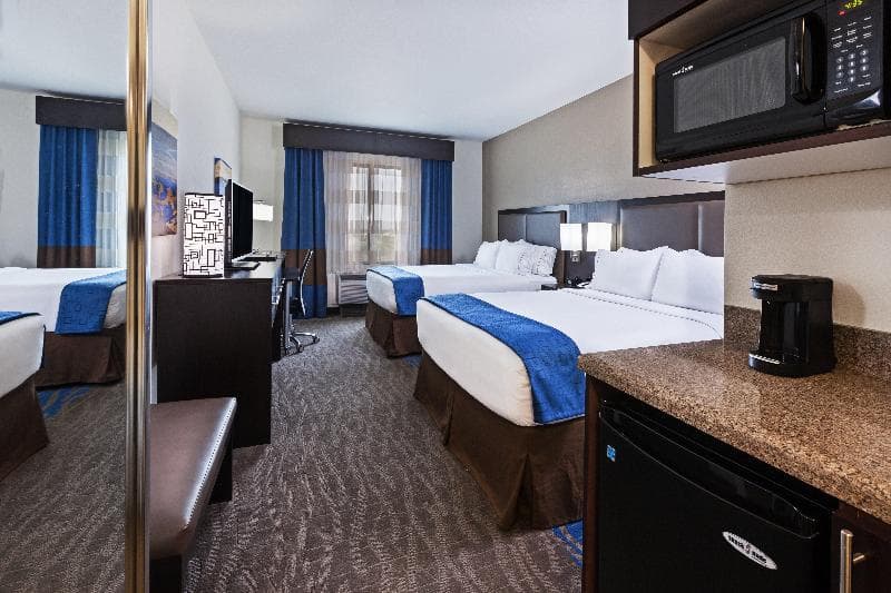 Holiday Inn Express And Suites Glenpool Tulsa Sout 4