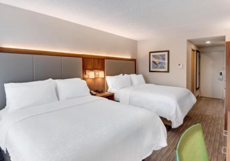Holiday Inn Express & Suites West Long Branch - Eatontown photo 1