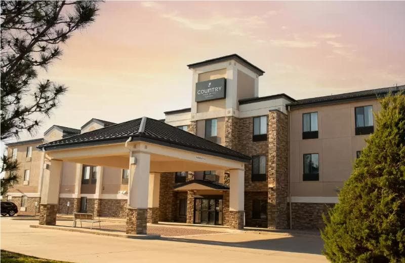 Country Inn & Suites By Radisson Garden City Ks 2