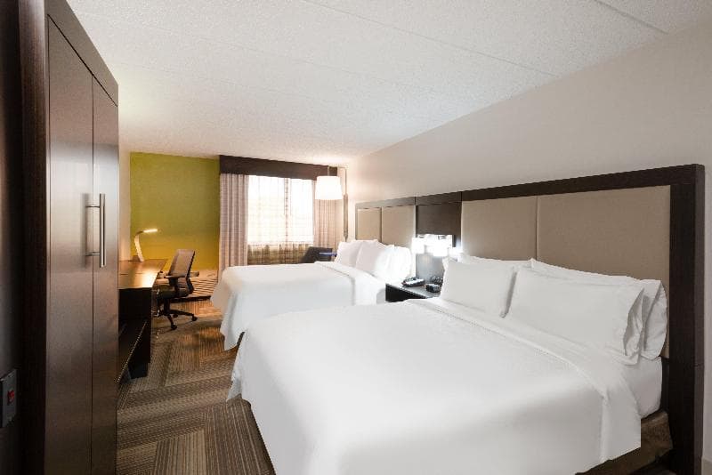 Holiday Inn Express Philadelphia Ne Bensalem photo 1