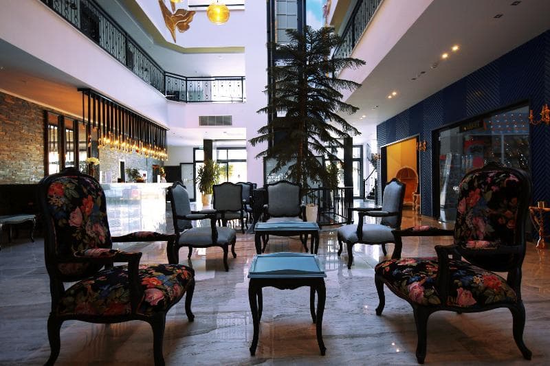Sey Beach Hotel & Spa 5