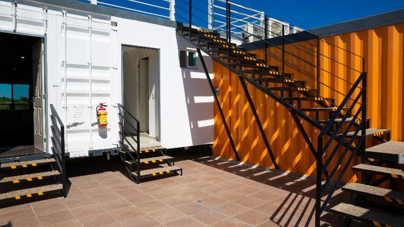 Container Inn 4