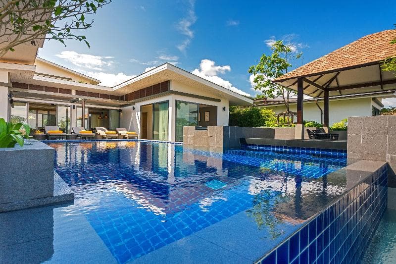 Casabay Luxury Pool Villas 5