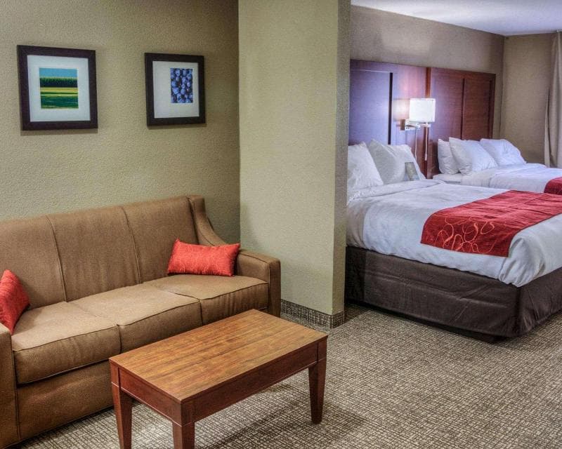 Comfort Suites 2