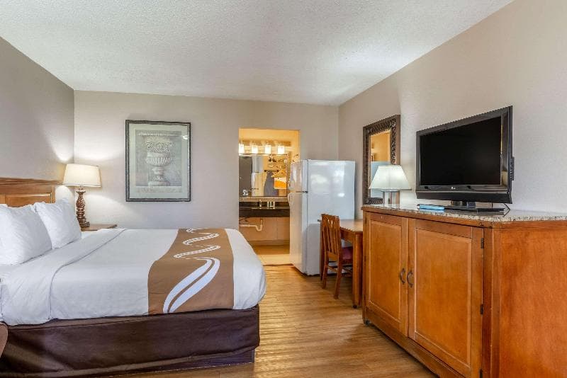 Quality Inn Pasadena 5