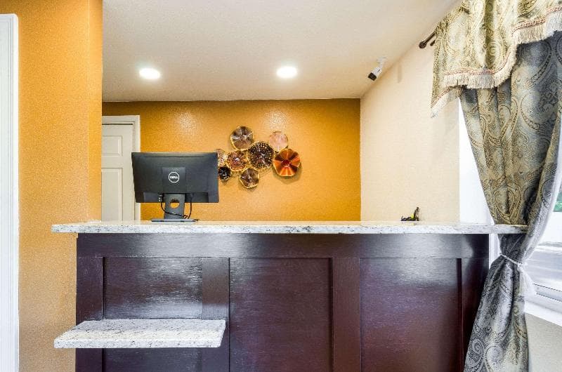 Rodeway Inn Middleboro-Plymouth 3