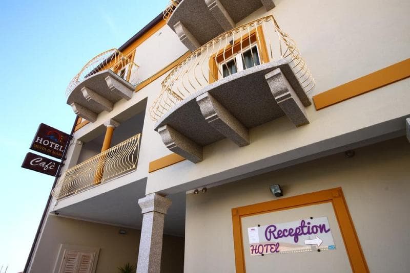 Hotel Muita Di Mari 4
