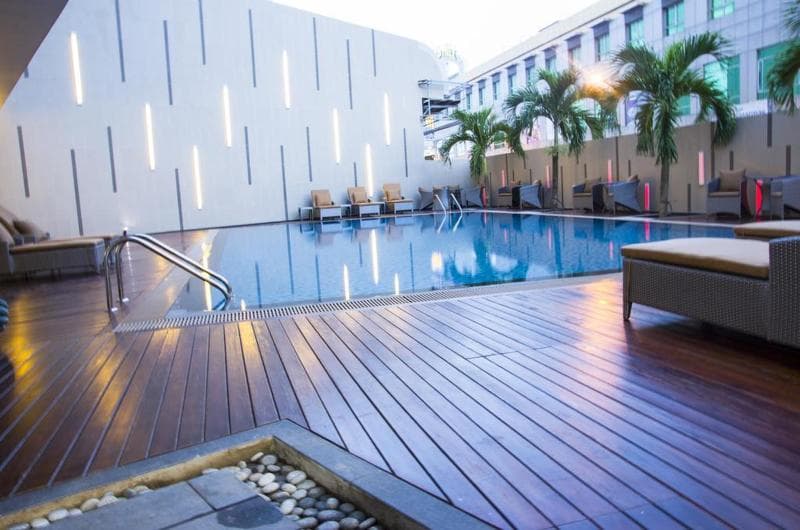 Nagoya Hill Hotel Batam 5