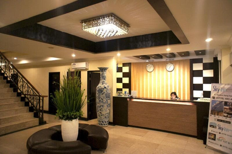 Sky View Hotel 4
