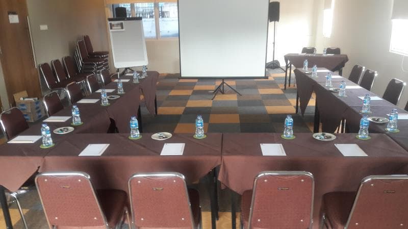 Sare Hotel 5