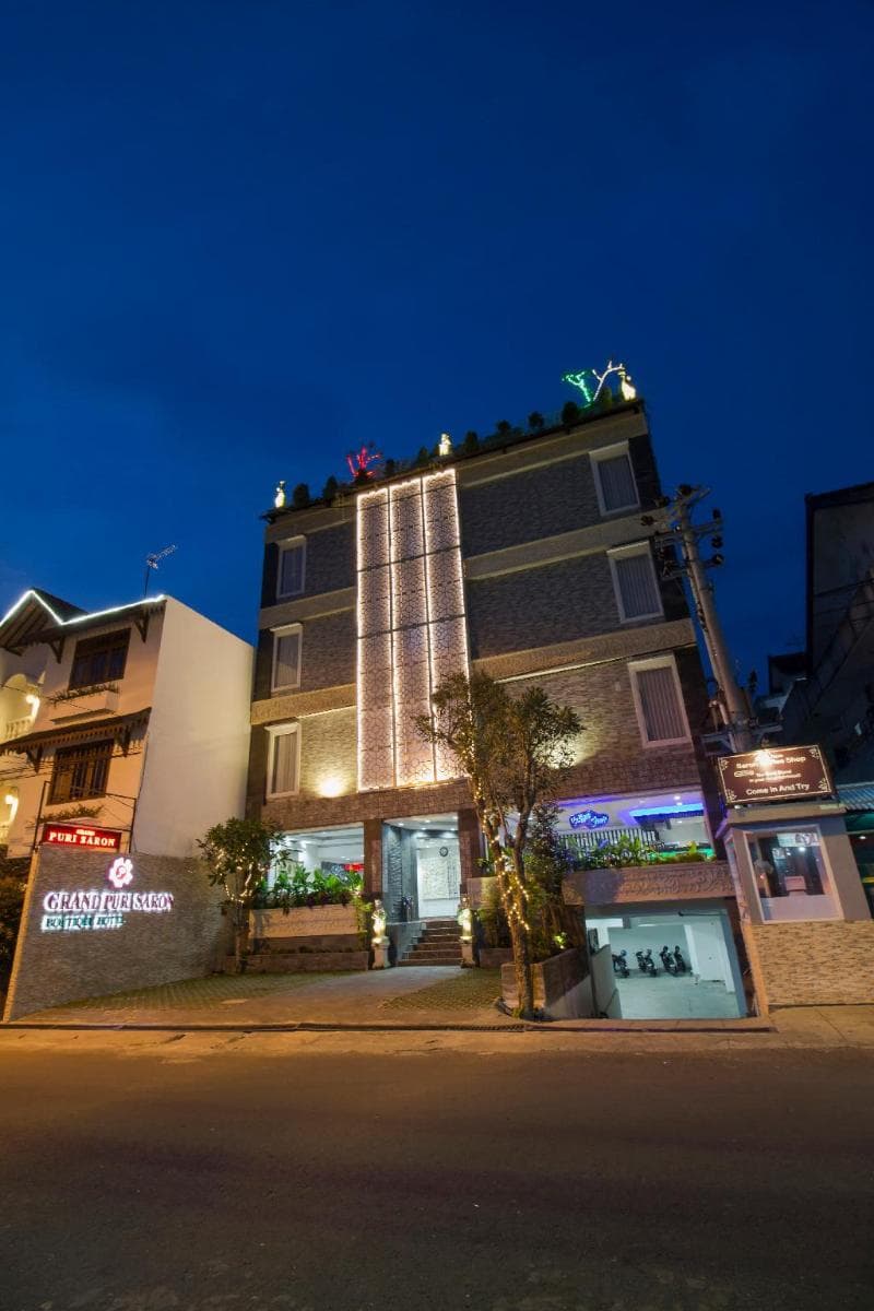 Grand Puri Saron (Adults Only) 4