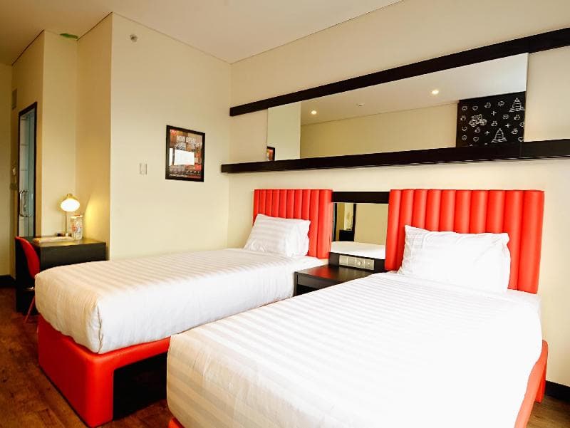 Kalya Hotel 4