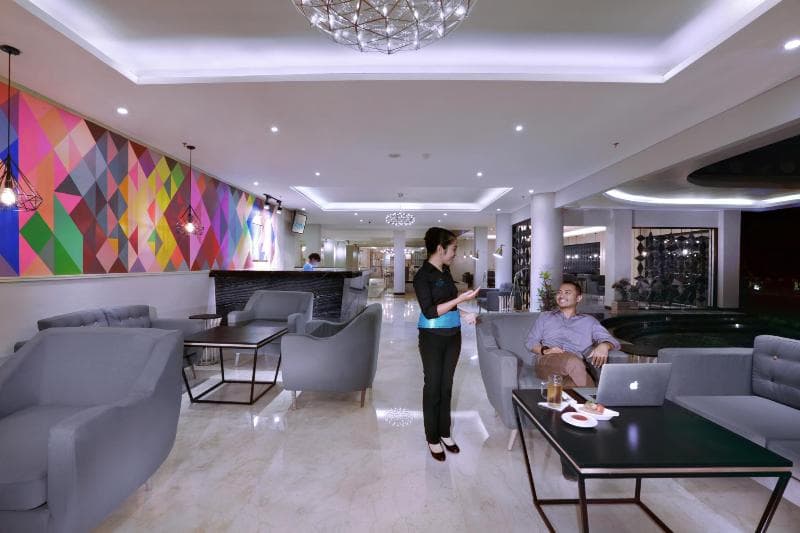 D'max Hotel & Convention 3