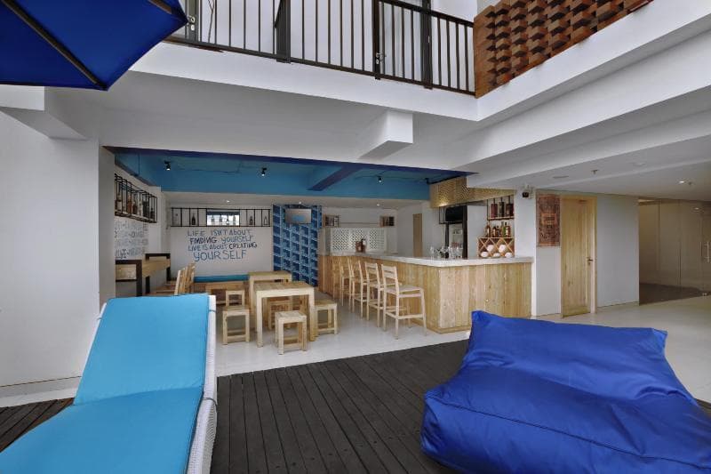 D'max Hotel & Convention main