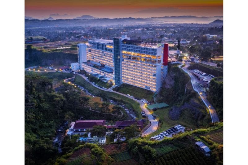 Le Eminence Puncak Hotel Convention & Resort 4