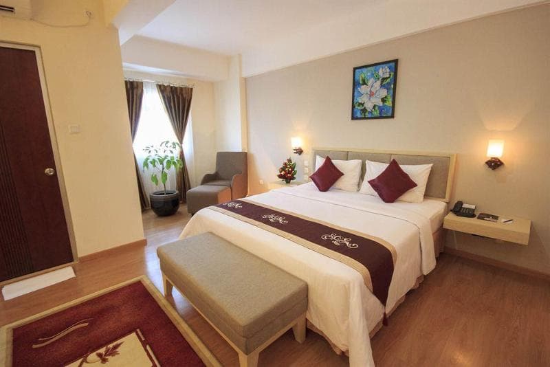 Hotel Gunawangsa Manyar 2