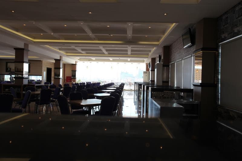 W Three Premier Hotel Makassar photo 1