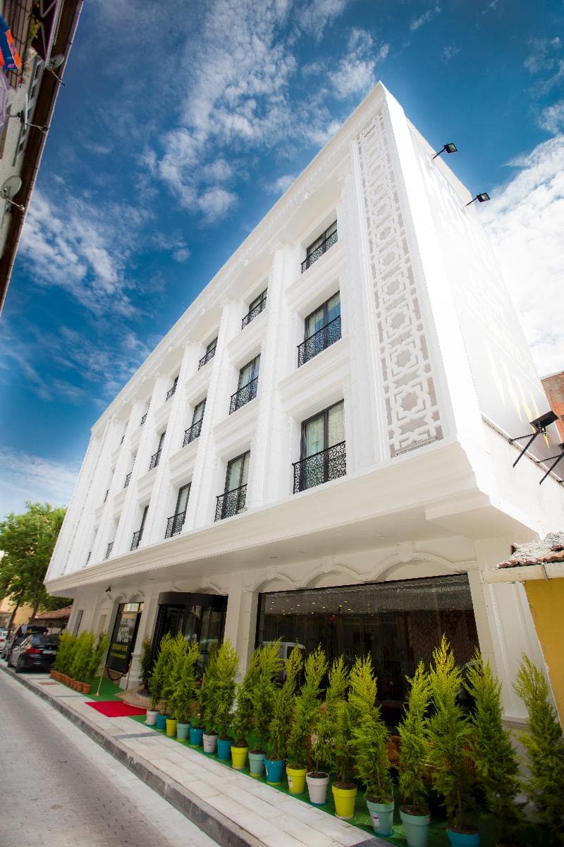 Royal Inci Airport Hotel 3