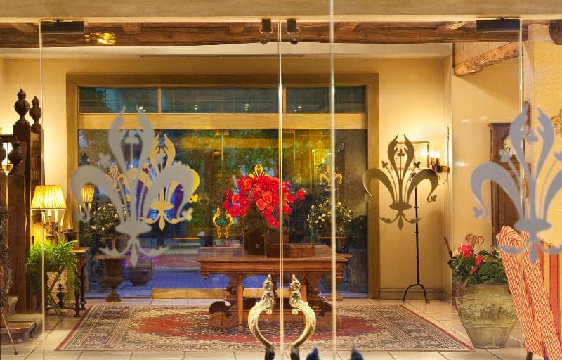 Le Manoir De Gressy 4