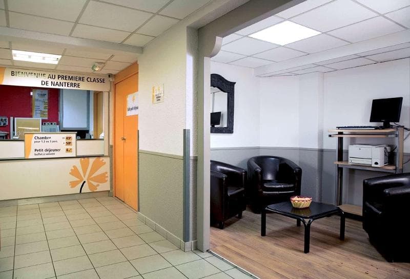 Premiere Classe Paris Ouest - Nanterre - La Defense 2