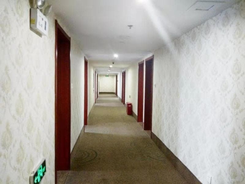 Green Tree Inn Jinghu High-Speed Rail No 4