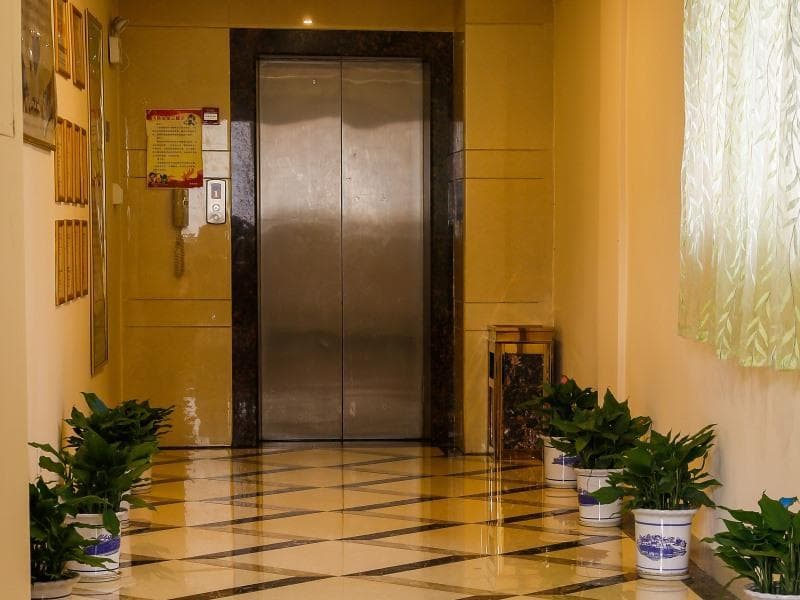 Greentree Inn Shenzhen Longhua Tianhong Express Hotel 3