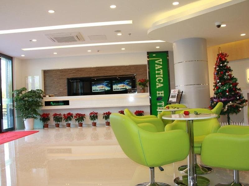 Vatica Shanghai International Tourist Resort Huaxi 2