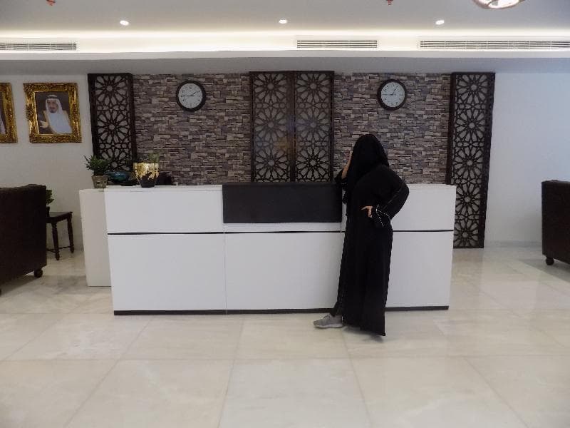 Landmark International Hotel, Prinz Sultan 4