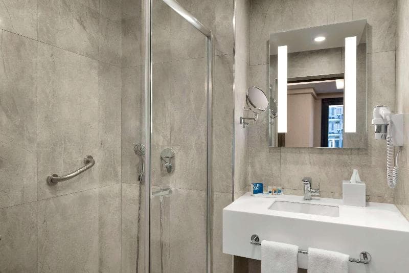 Tryp By Wyndham Istanbul Taksim 2