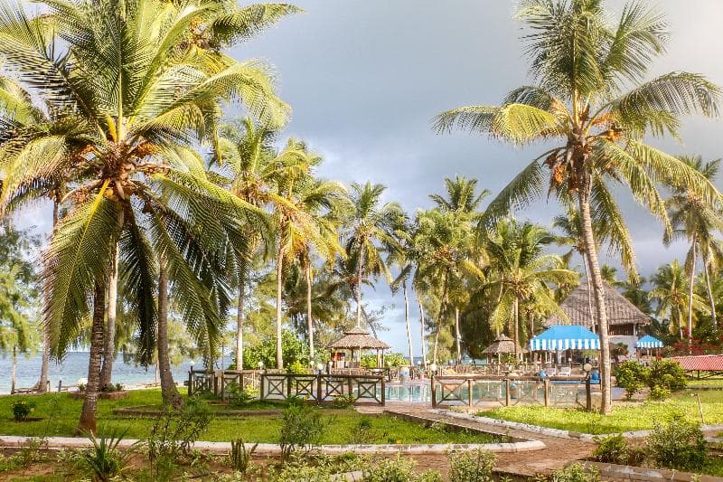 Mermaids Cove Beach Resort & Spa photo 1