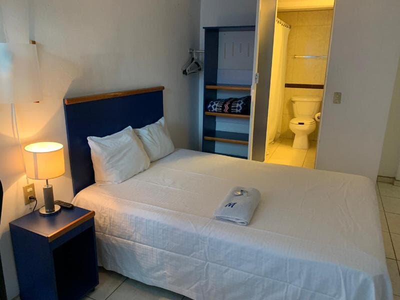 Hotel H Montreal 4