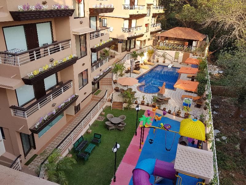 La Sunila Clarks Inn Suites main