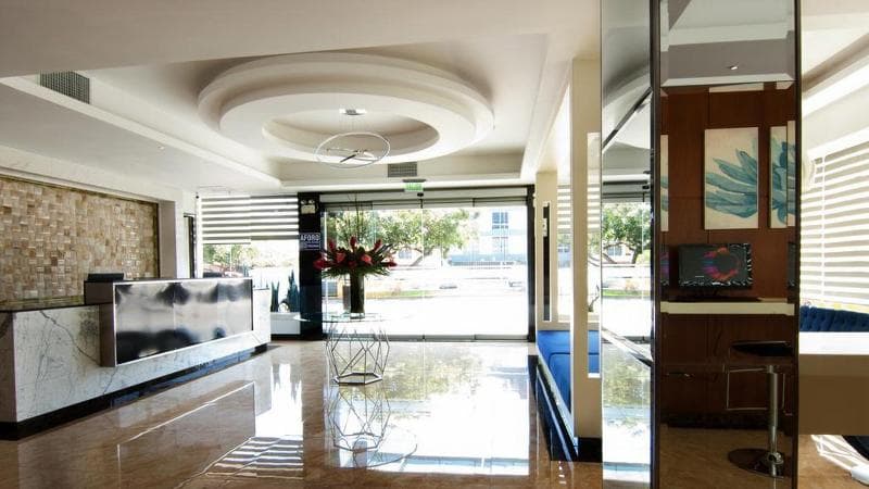 Lyz Business Hotel 4