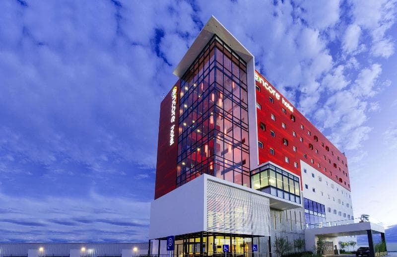 Ramada Encore Queretaro main