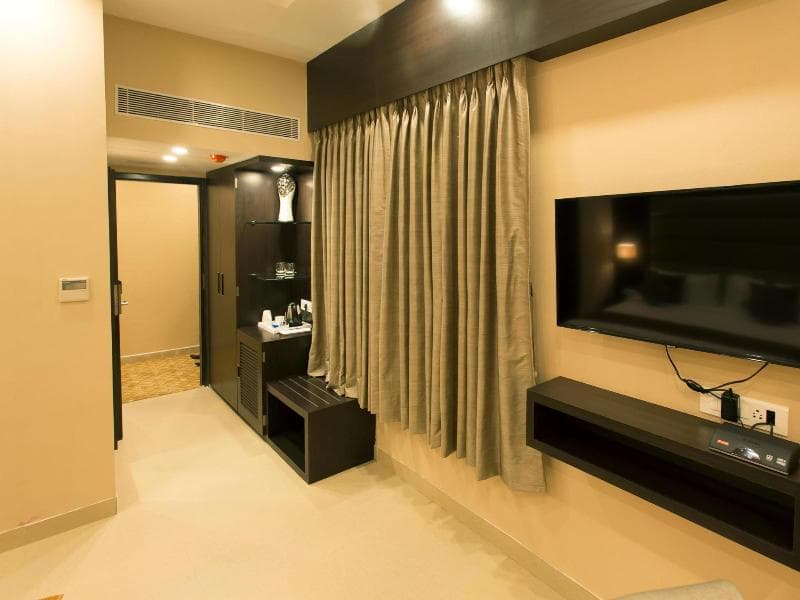 Golden Tulip Salt Lake Kolkata 5
