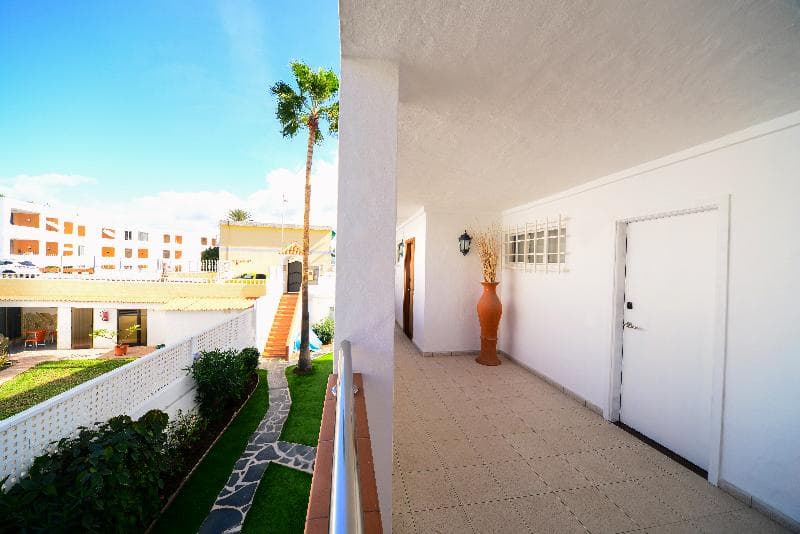 Atlantic Sun Beach (Adults Only) 2