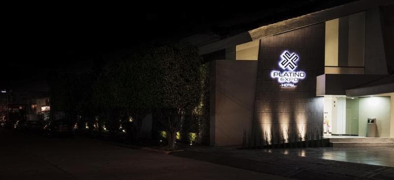 Hotel Platino Expo photo 1