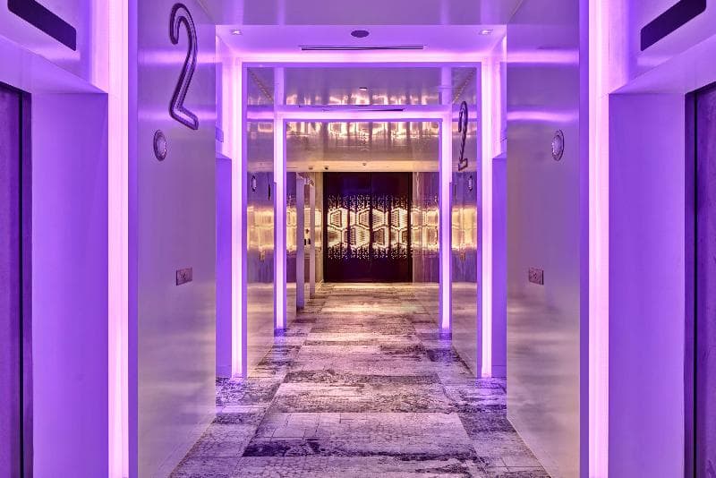 Yotel Singapore 5