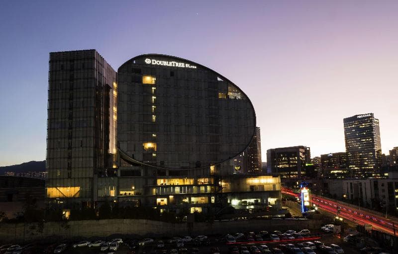 DoubleTree by Hilton Mexico City Santa Fe photo 1