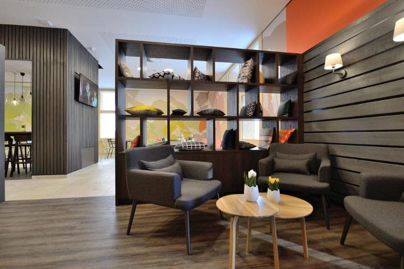 Hwest Hotel Hall 5