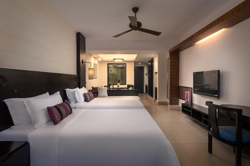 Ramada Plaza By Wyndham Sanya Bay 4